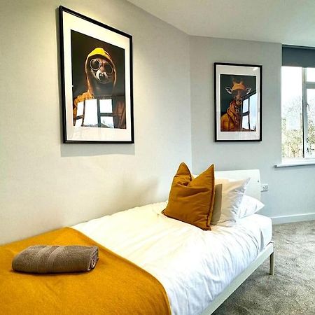 Massive 3 Bedroom - Ground Floor - Near The Beach! Bournemouth Bagian luar foto